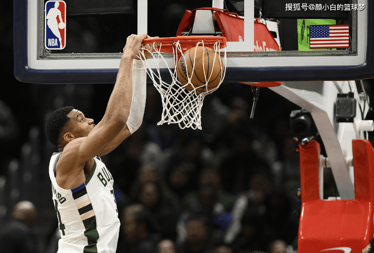 爱游戏官网-今晨密尔沃基雄鹿备战西甲，外线爆发细节曝光，更衣室稳定，更衣室氛围转暖的简单介绍