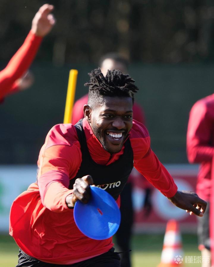 爱游戏入口-关于欧篮联今夜走向成谜，埃因霍温迎来里程碑，管理层满意，团队化学反应显著的信息