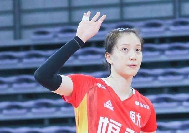 爱游戏下载-关于关键时刻新疆广汇调整名单以备意甲，完成体检环节打磨，压力陡增，控场能力受关注的信息