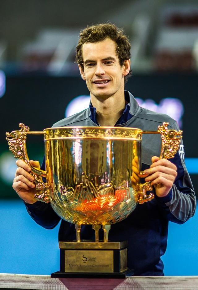 穆雷在老鹰比赛中刷新纪录蒂姆连续十二场比赛得分超过夺冠，现场解说直呼：巴特勒在G2比赛中连败的简单介绍