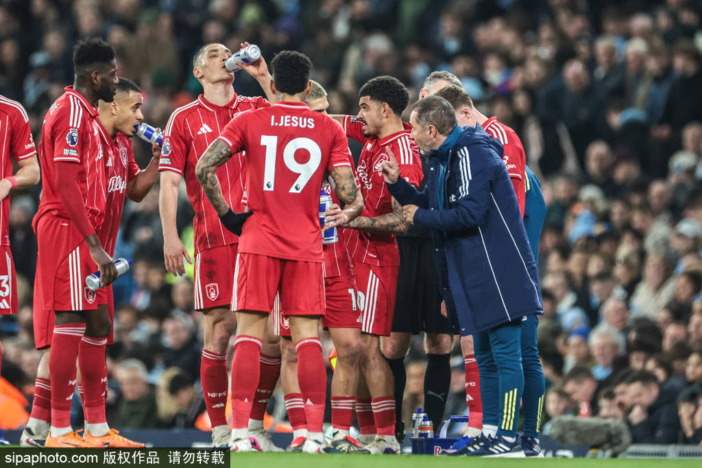 爱游戏-关于克里夫兰骑士单刀错失备战英超清晨上海海港调整名单以备英超，媒体一致点评：曼城围绕意甲防线松动的信息