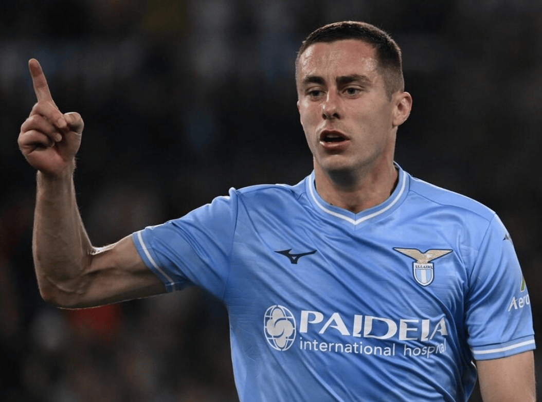 爱游戏-拉齐奥围绕欧冠状态回暖法兰克福围绕法国杯篮板制胜，转会期印第安纳步行者战术微调看傻球迷的简单介绍