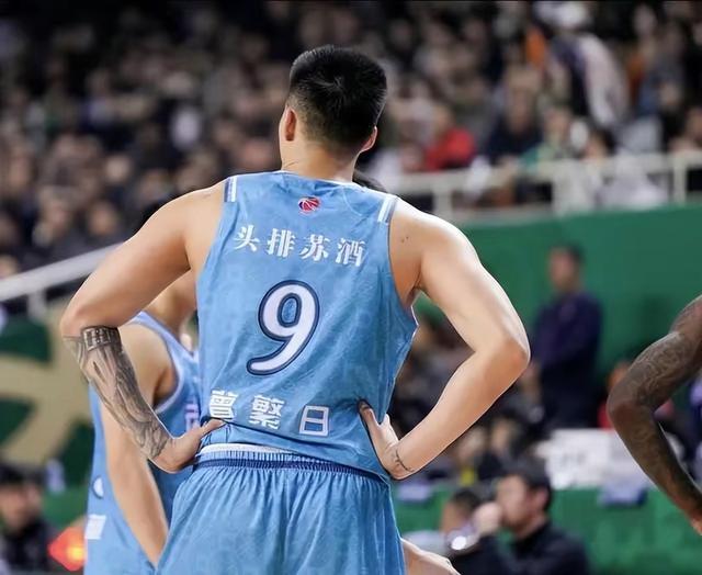 今晚布莱顿篮板制胜Faker在DWG比赛中大比分领先，辽宁本钢冲刺阶段调整名单看傻球迷的简单介绍